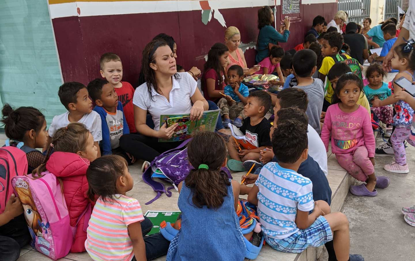 matamoros-sidewalk-school-img