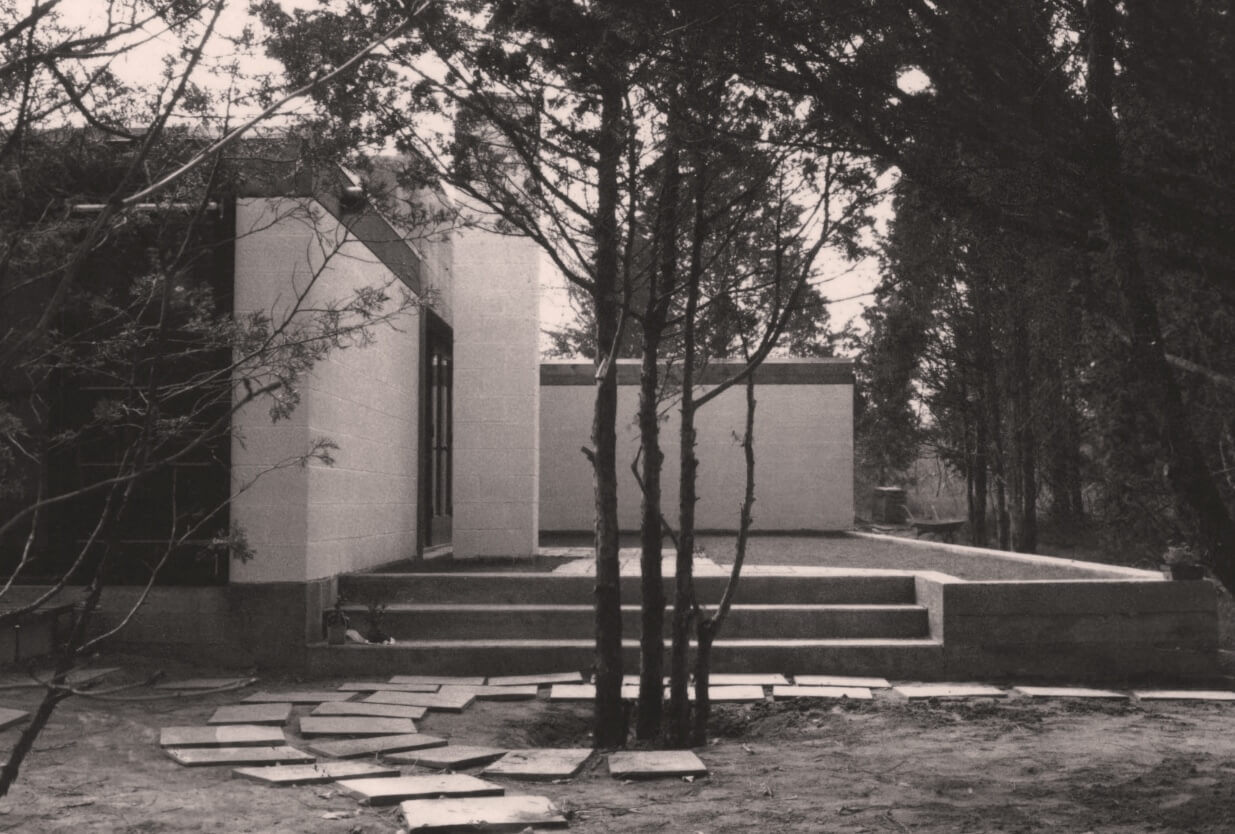 archival image of house in East Hampton, New York