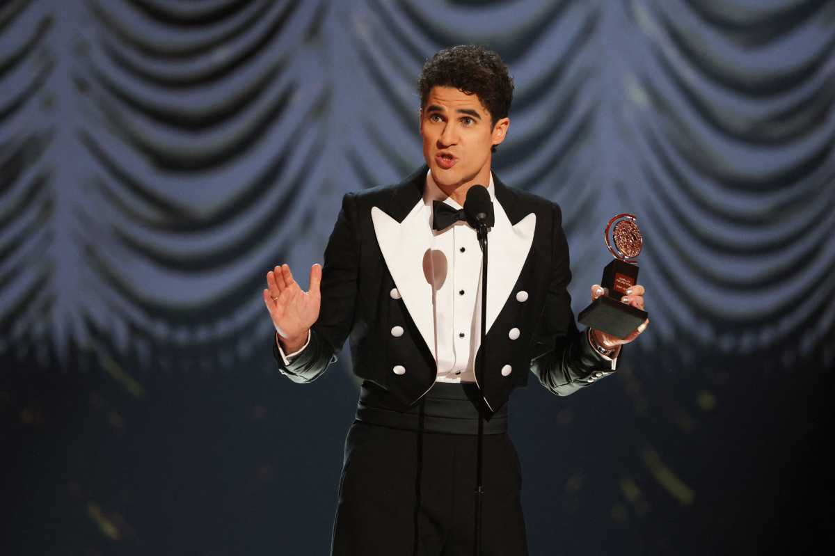 Tony Awards 2025: 'Maybe Happy Ending' wins Best Musical; Nicole Scherzinger, Sarah Snook take top actress honors 4