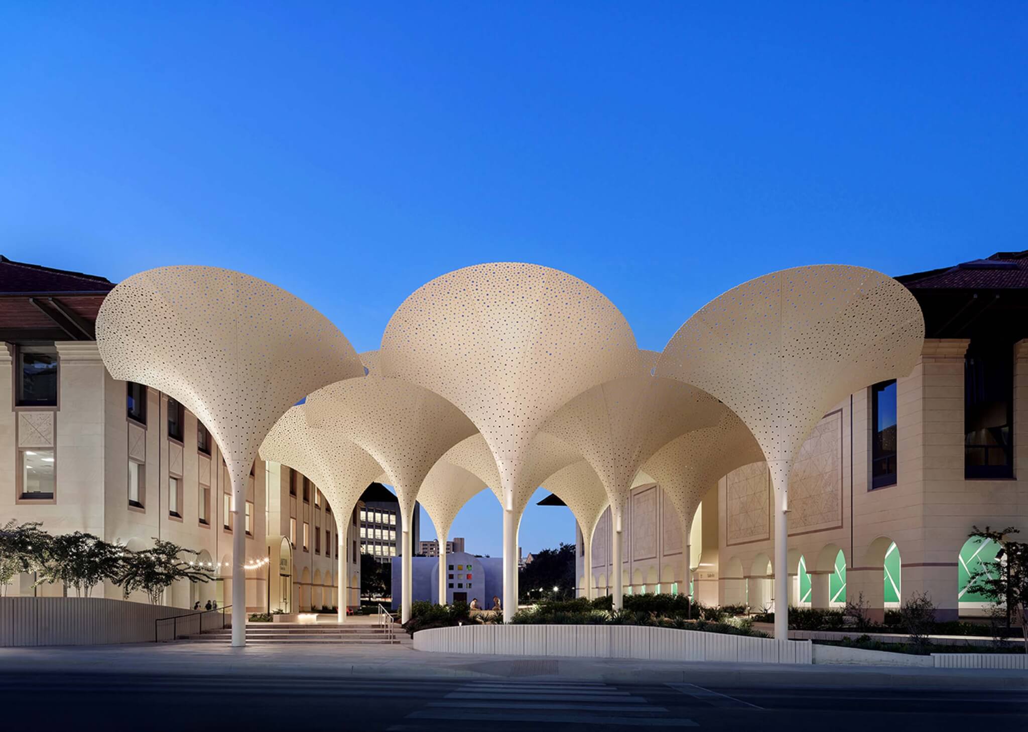 blaton museum of art