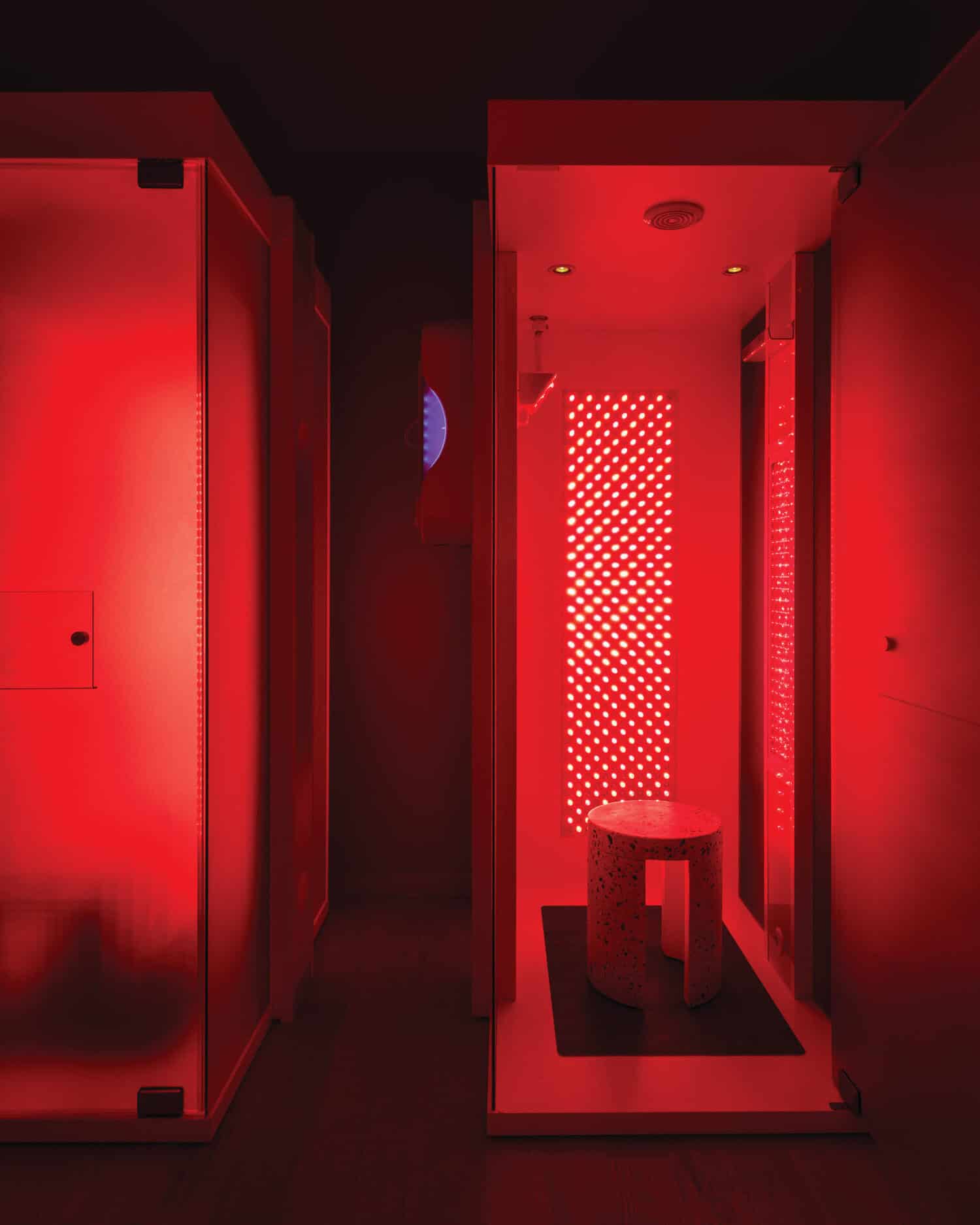 Equinox Domino