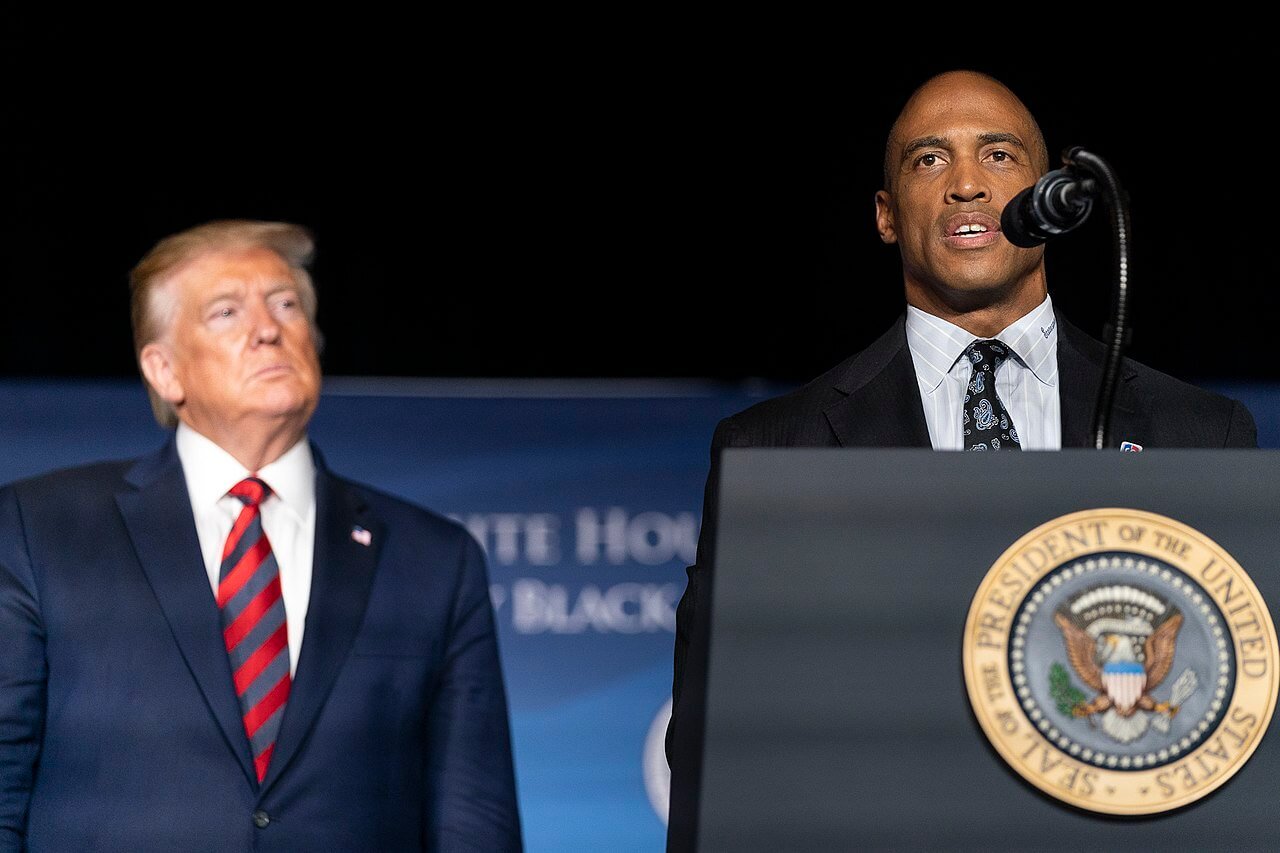 HUD director Scott Turner and Donald Trump
