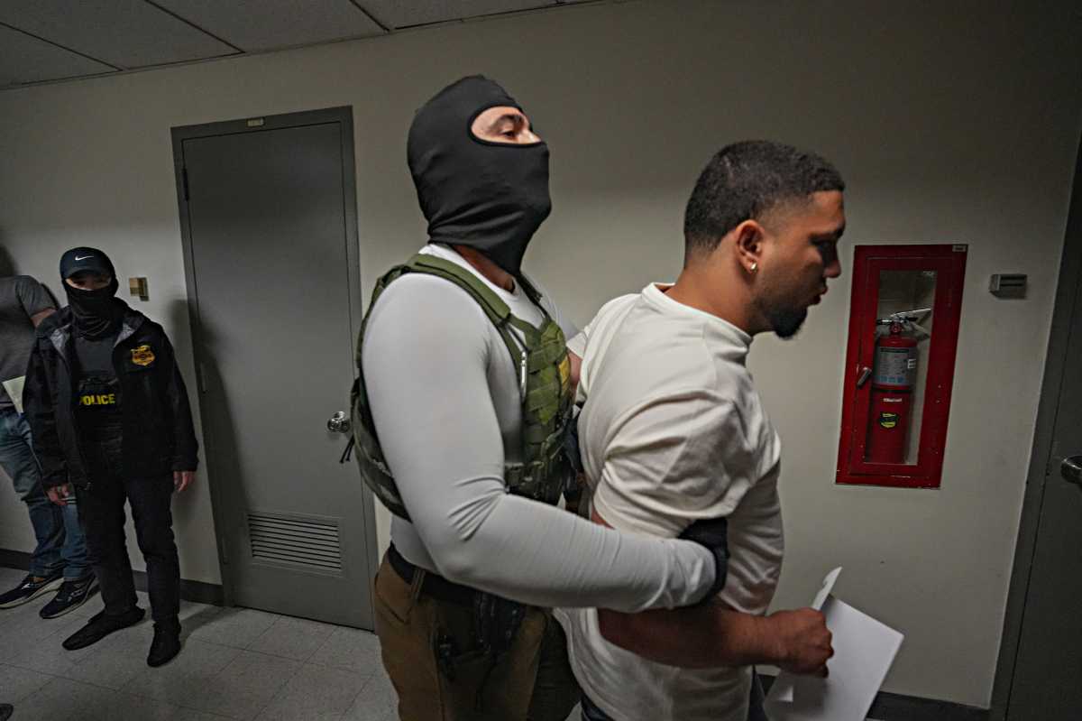 'Violent theatre of disappearance': Pols witness aggressive ICE arrests at federal court 6