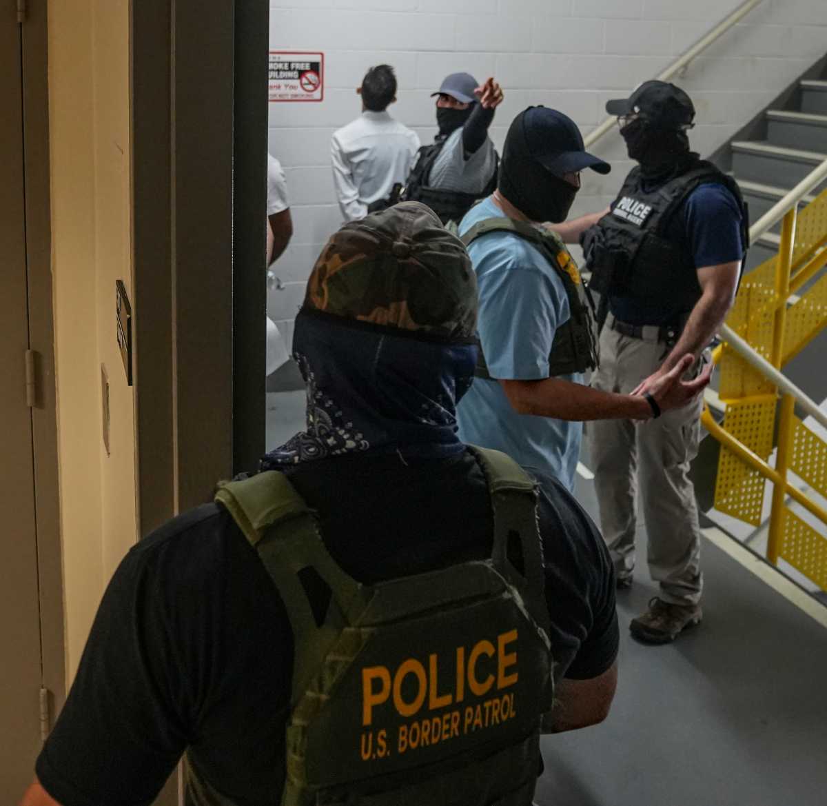 'Violent theatre of disappearance': Pols witness aggressive ICE arrests at federal court 7