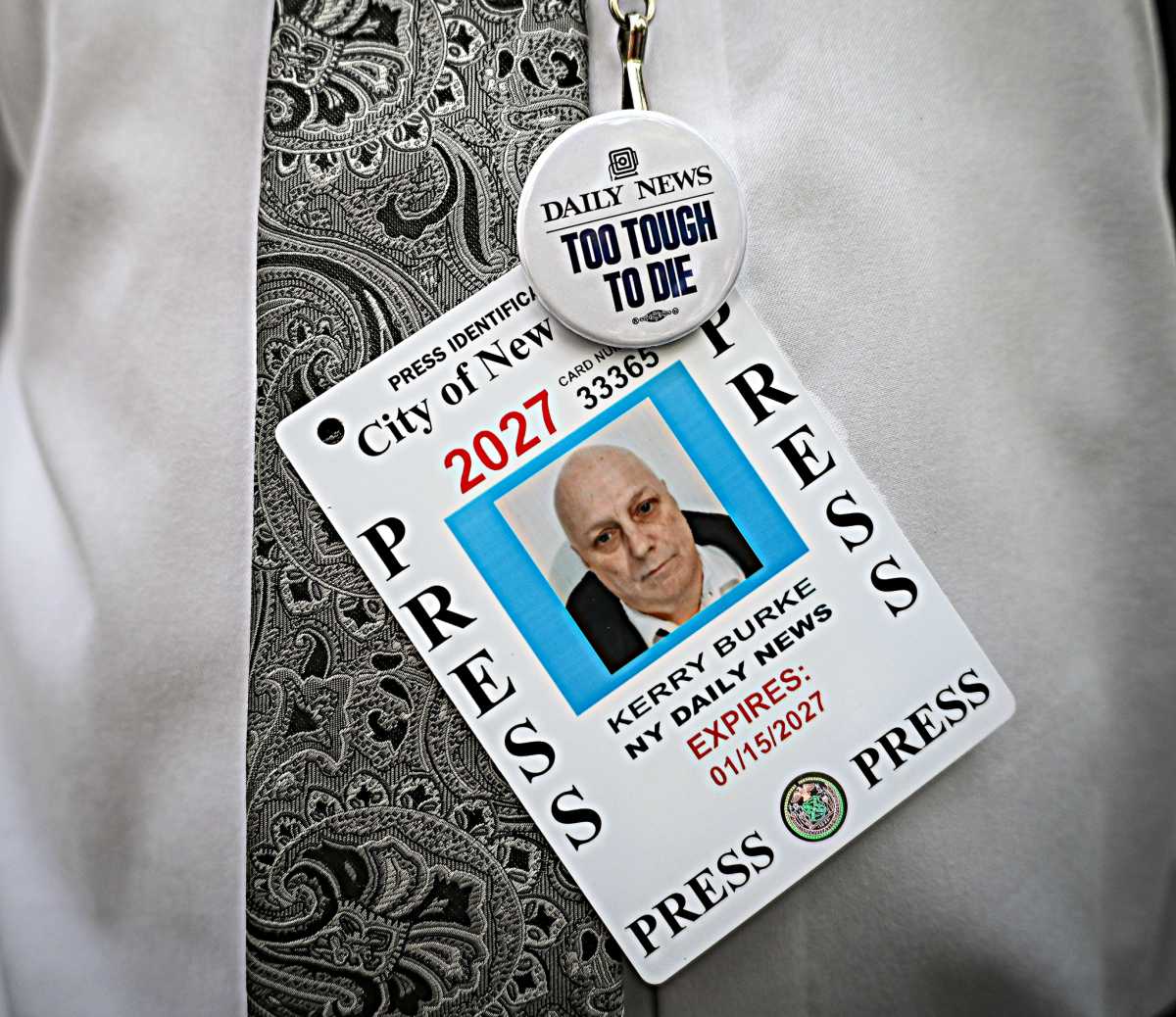 New York Daily News reporters demand 'living wages' from hedge fund owner at City Hall rally 3