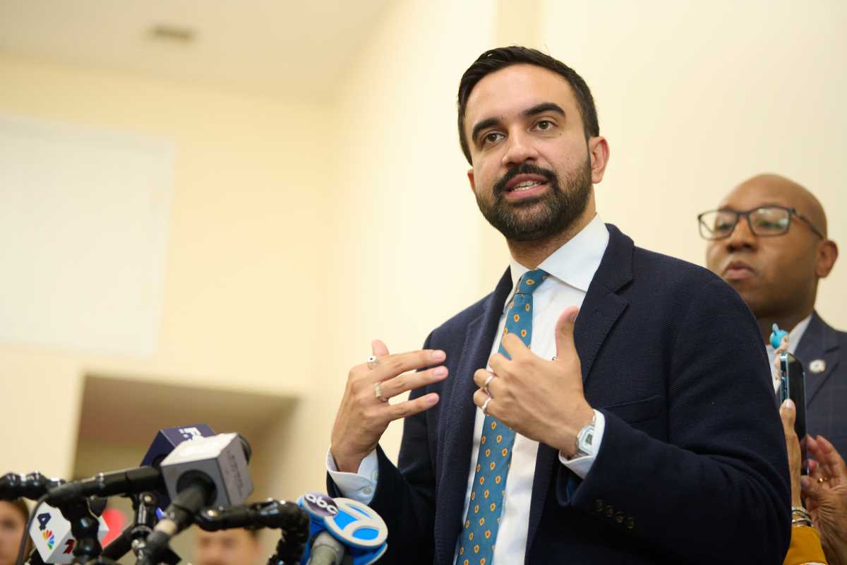 NYC Mayor's Race: Eric Adams' leading rivals pounce on latest swirl of corruption scandals 3