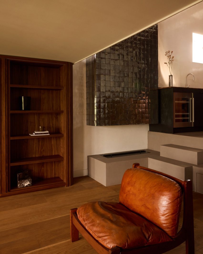 Living room detail