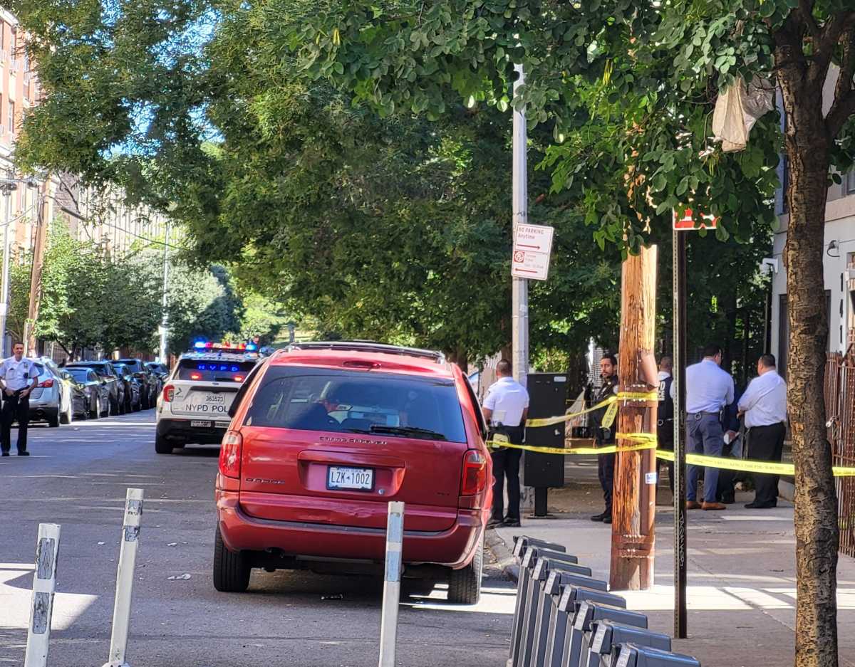 Bronx murder suspect dies on Rikers Island — facility's second in-custody death in one week 2 Police walk through area near shooting rampage scene in the Bronx