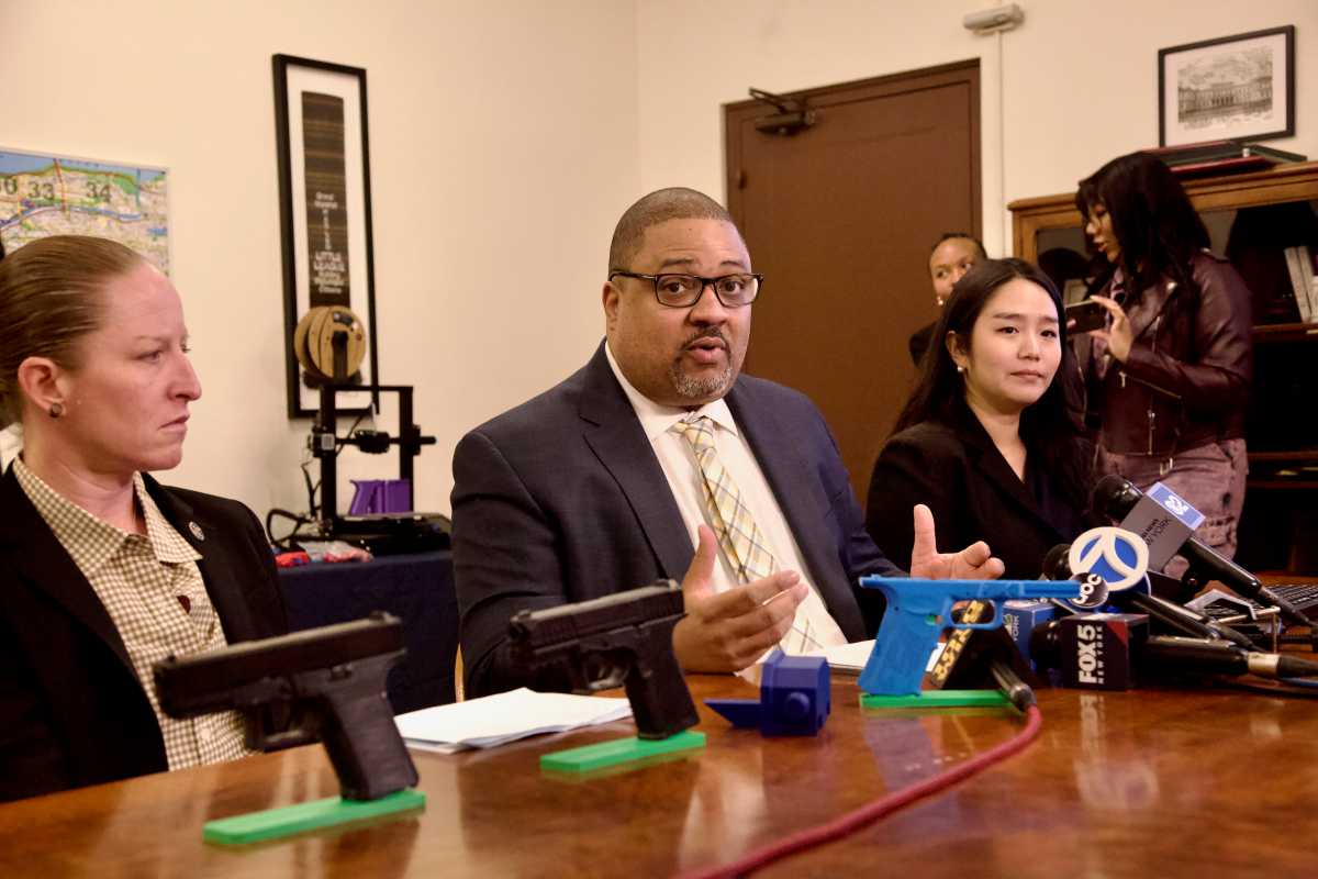‘New Second Amendment:’ How the NYPD, Manhattan DA are fighting radical online ghost gun manufacturers 5 Manhattan DA Bragg at a table with ghost guns on it