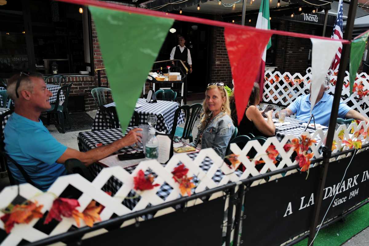 Come for the music, stay for the cannolis: The Feast of San Gennaro celebrates 99 years of Italian culture 6