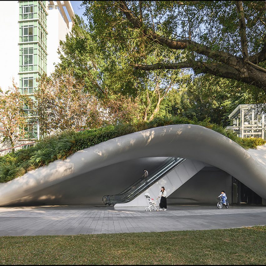 Reconstruction Project at the East Entrance of Shenzhen People's Park by Reform