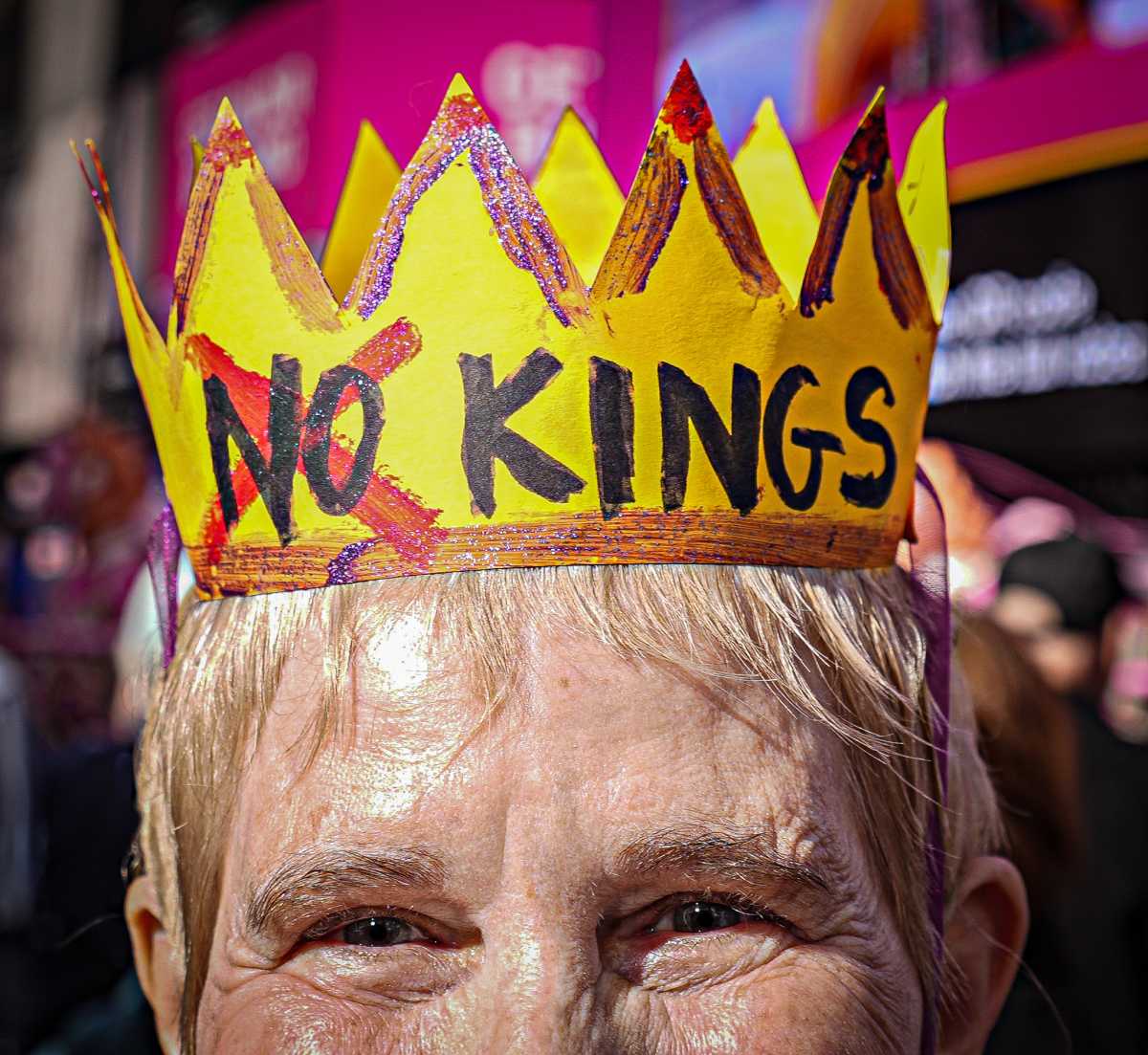 ‘No Kings’ march in NYC sees more than 100,000 marchers speak out against Trump, no arrests or disruptions 6