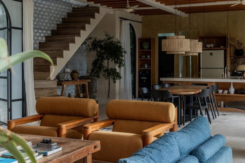 Living room in Bi Design House in Bali