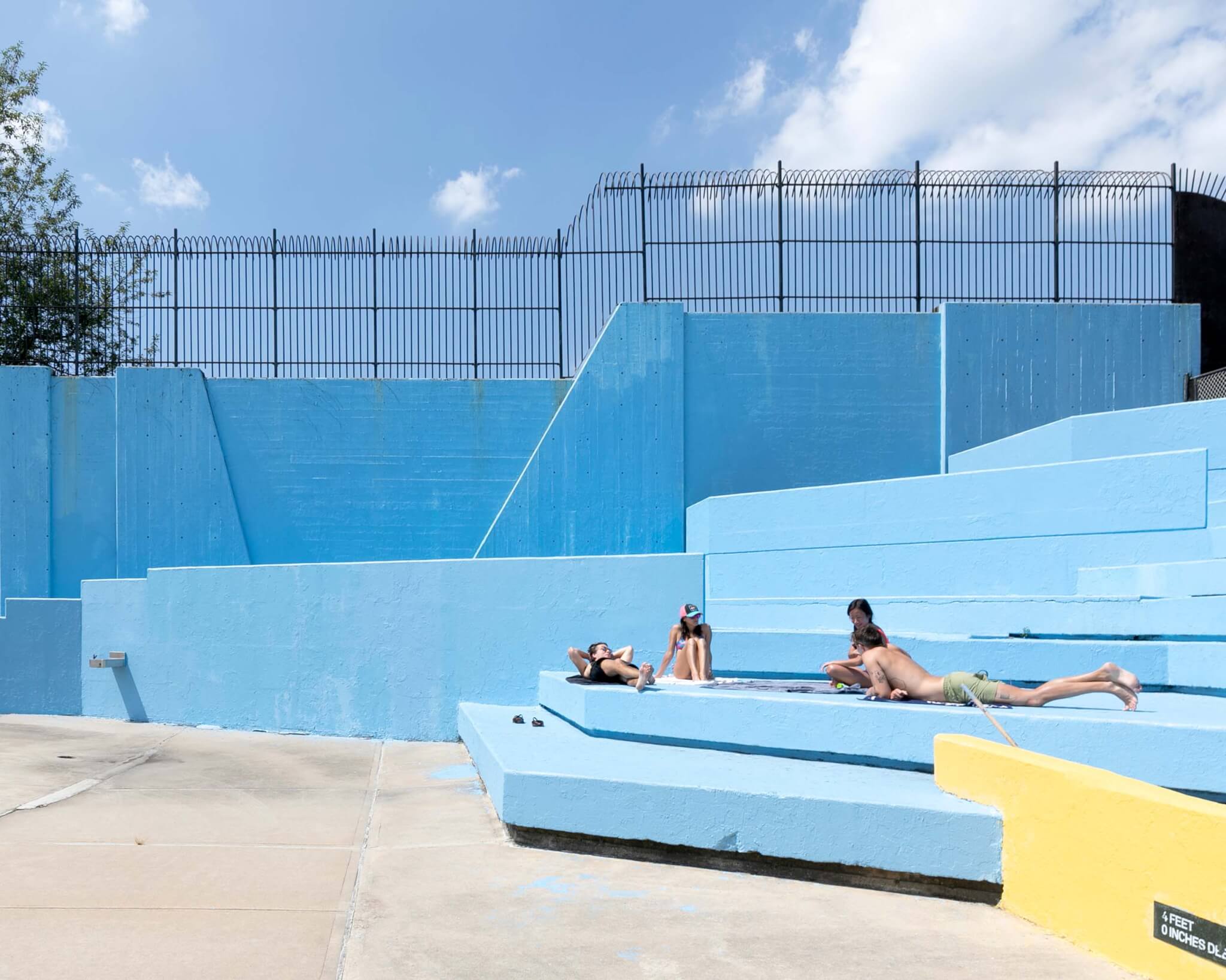a public swimming pool in new york city