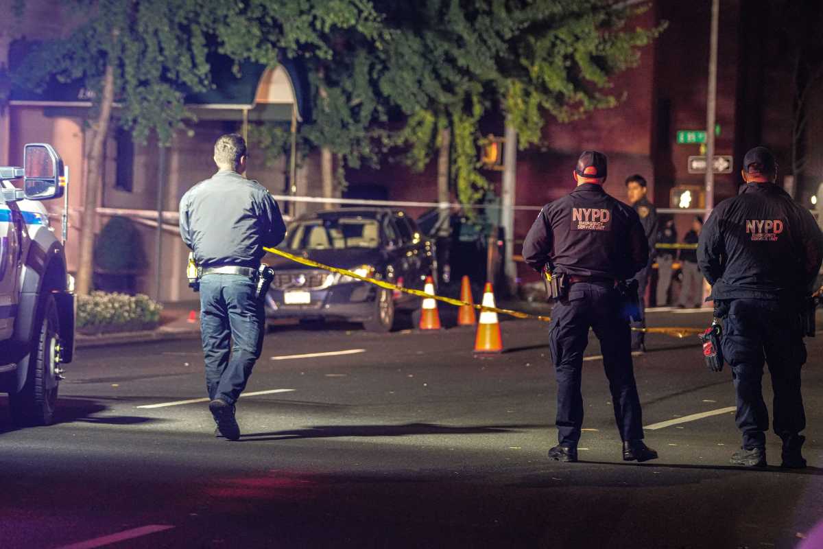 BREAKING: Police shoot and kill armed man who fired at them on Upper East Side 4