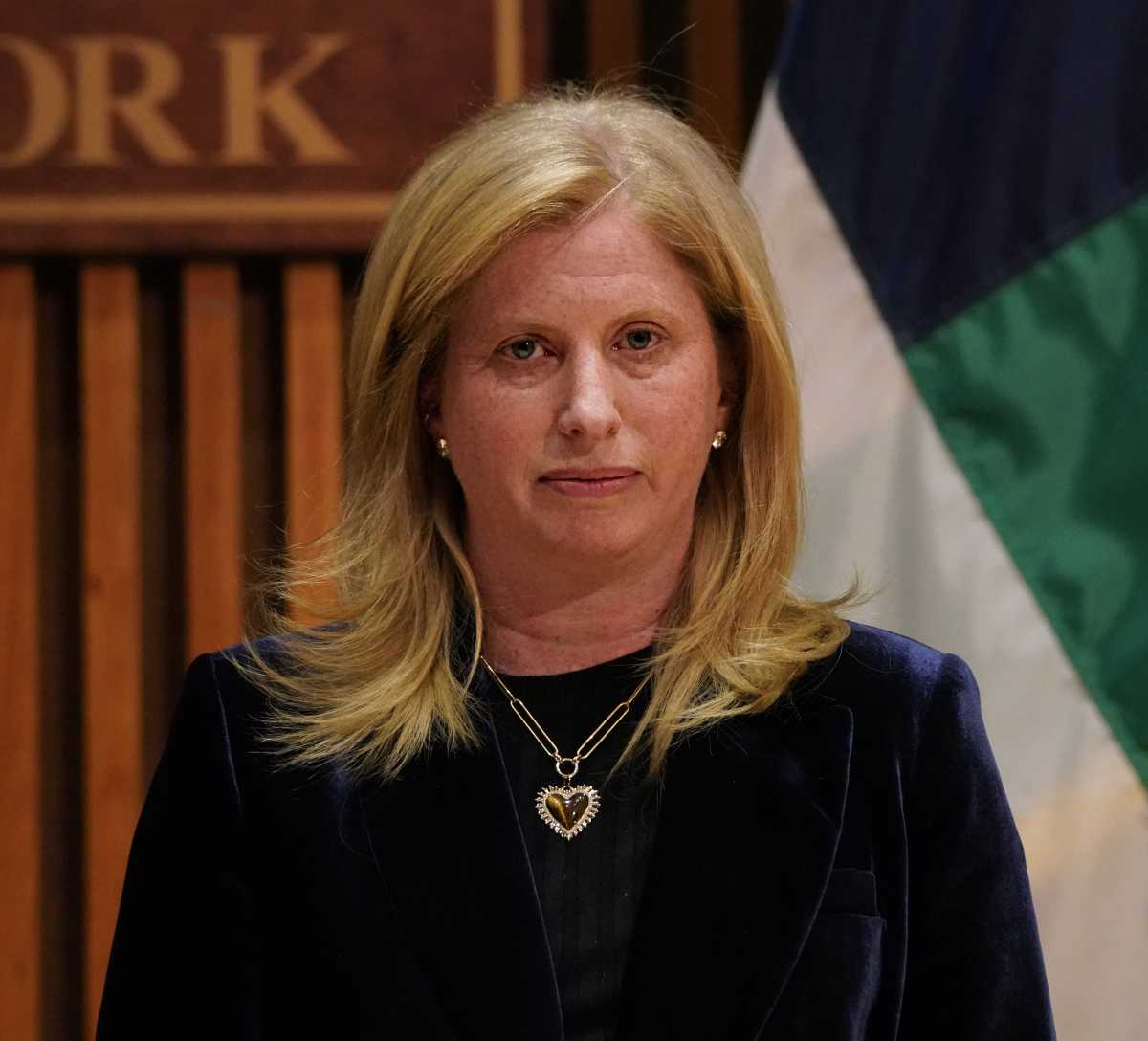 Mamdani say he has chosen Tisch as his police commissioner – but will she stay? 2