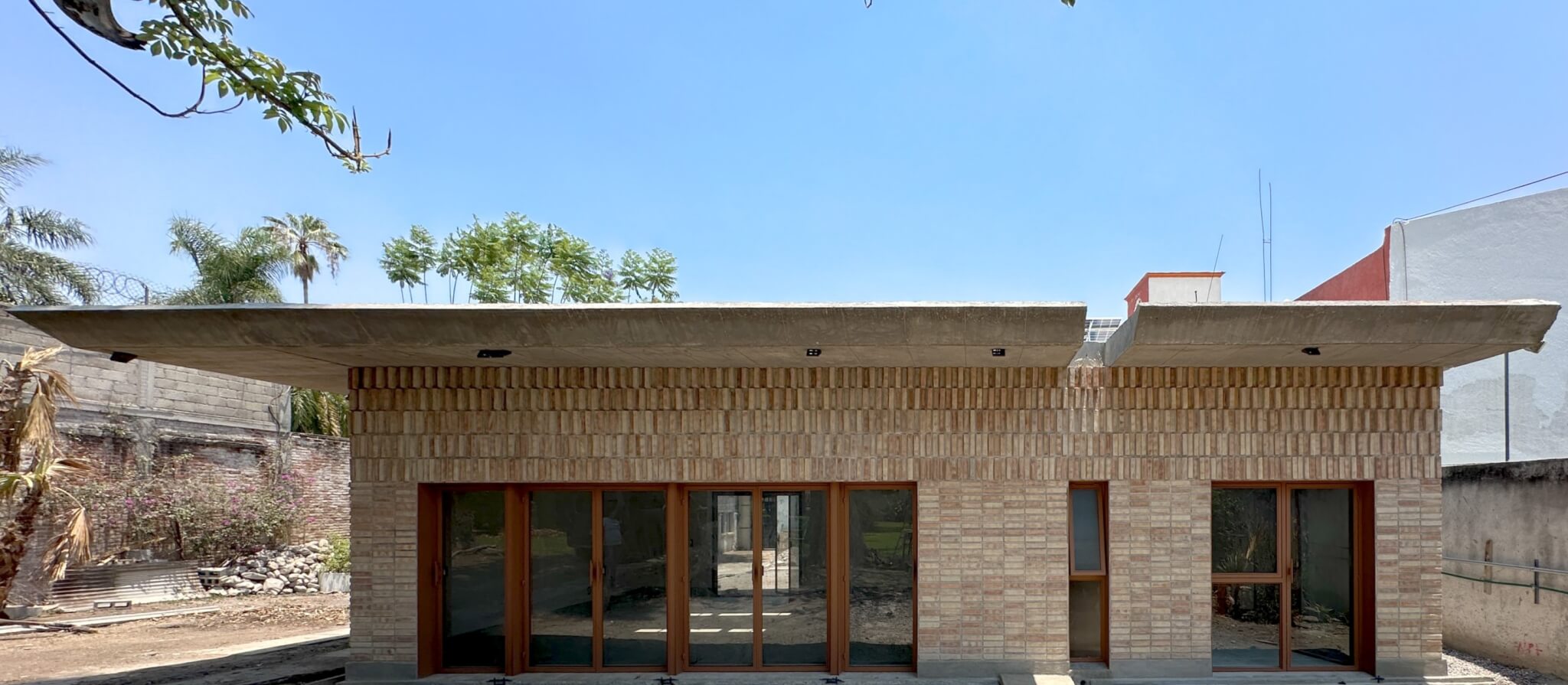 Erik Martinez worked on TEMIXCO