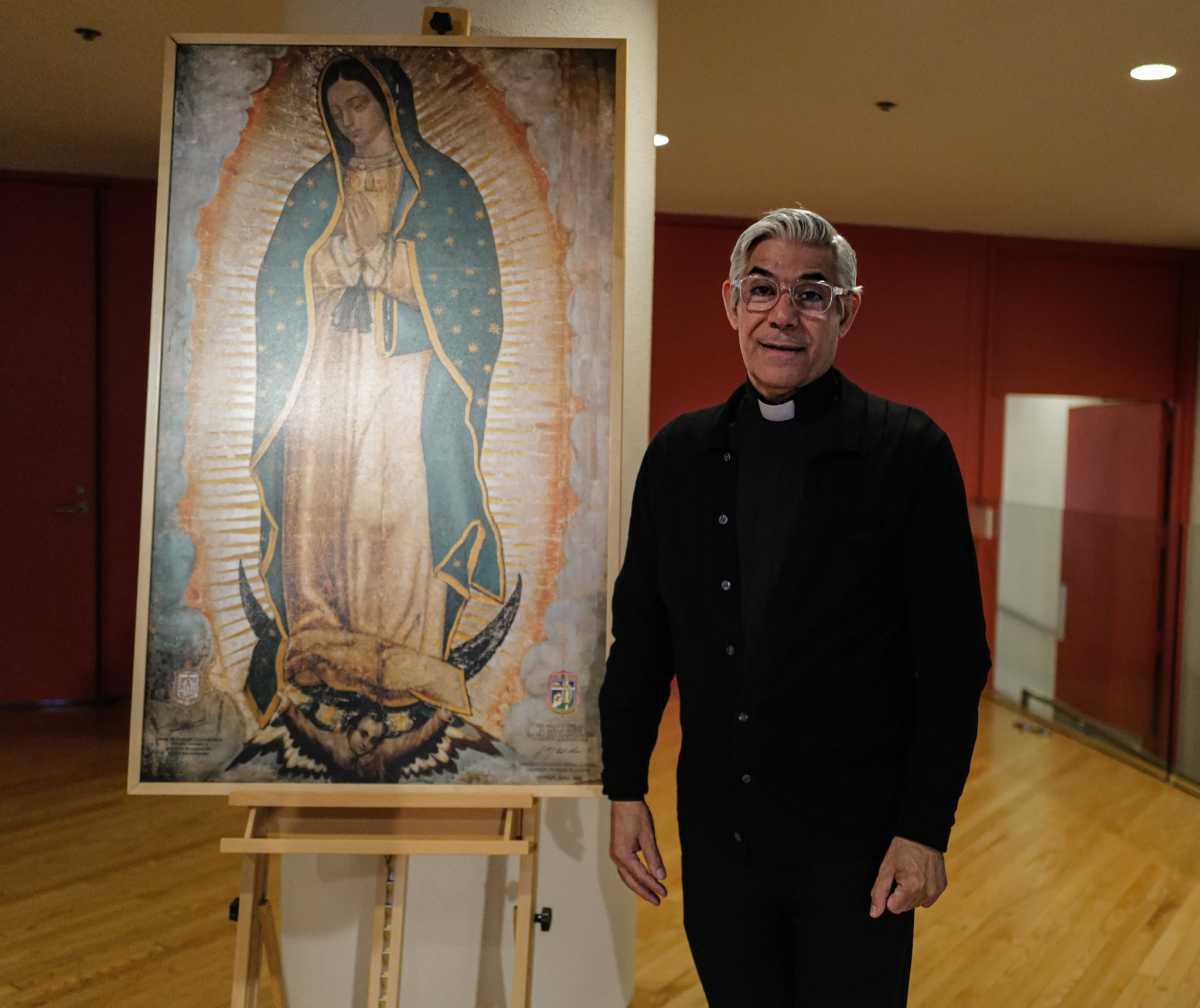 The mystery of 26 Federal Plaza's fifth floor: Volunteers say ICE is taking more immigrants during routine check-ins out of view of observers and press 3