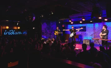 Raynes Brings “Expensive Folk” to NYC’s Iridium