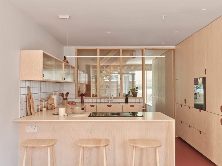 Light timber kitchen cabinetry