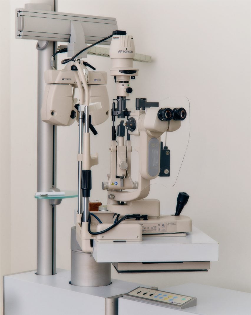 Equipment in Copenhagen Eye Institute by Standard Practice