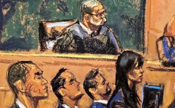 Trial opens for governors’ aide accused of taking payment to serve Chinese government