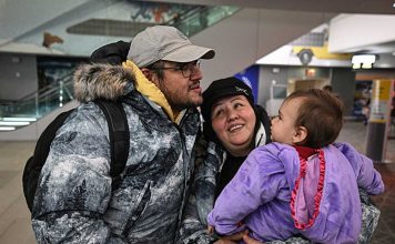 EXCLUSIVE | Queens dad, held for months by ICE, finally wins freedom in time to celebrate Christmas – and baby girl’s first birthday