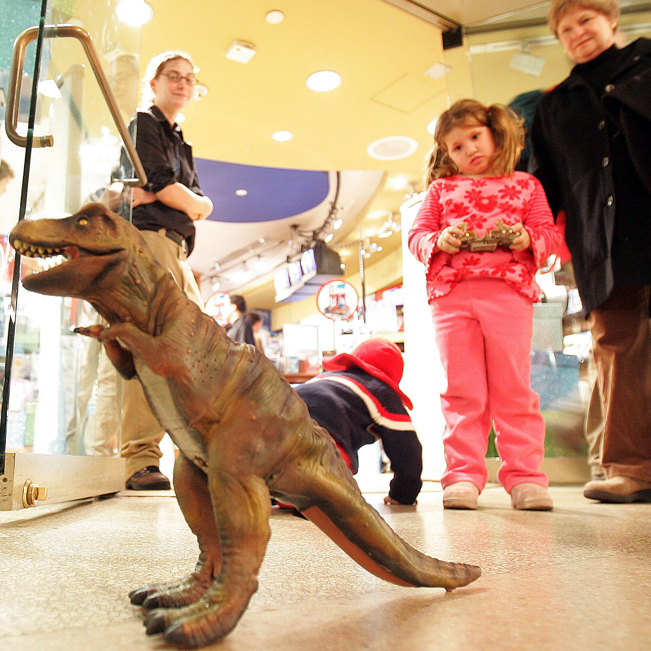 Retailers Begin Holiday Shopping Season Before Thanksgiving retailers begin holiday shopping season before thanksgiving