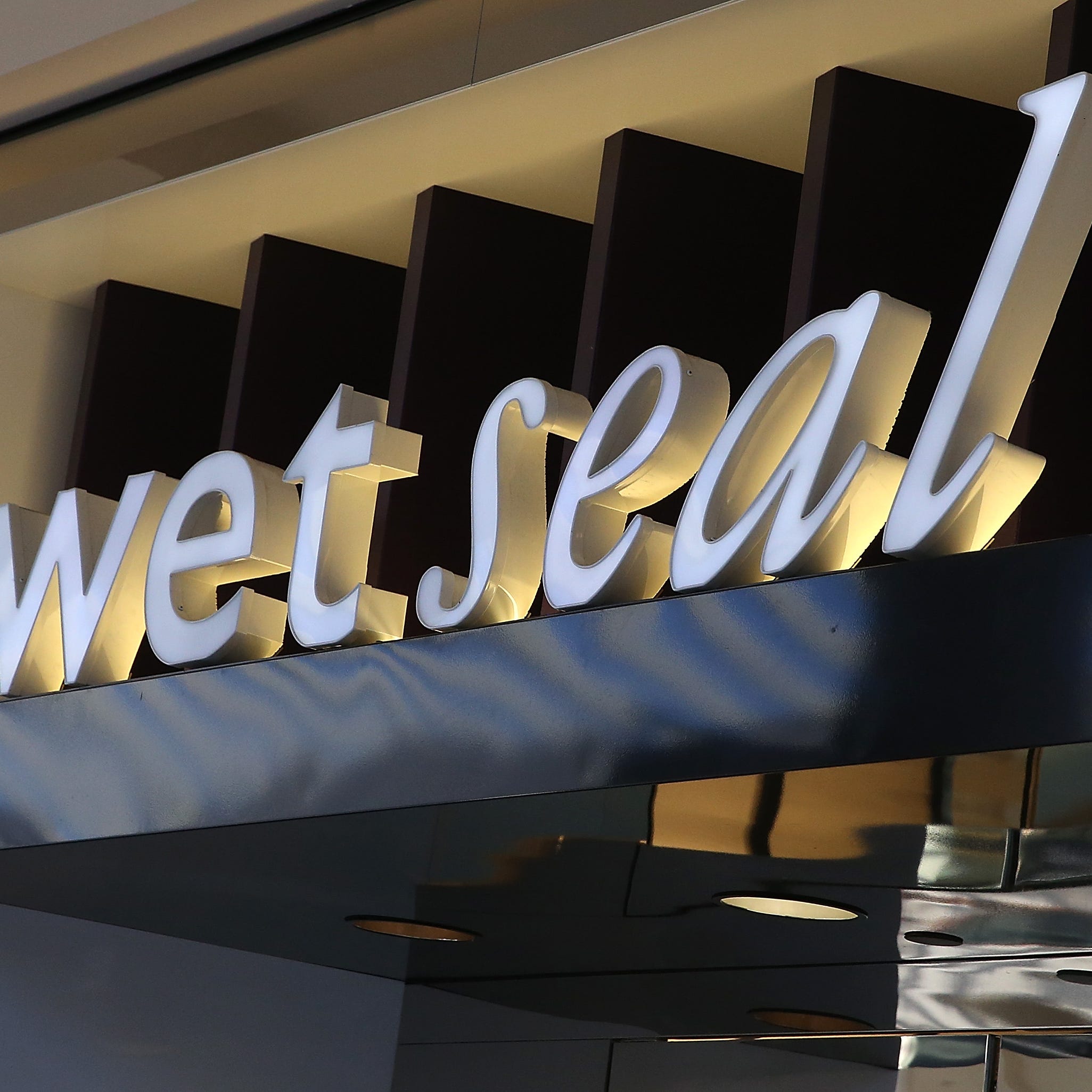Teen Apparel Retailer Wet Seal To Shutter Over 300 Stores, Lay Off Nearly 3700 teen apparel retailer wet seal to shutter over 300 stores, lay off nearly 3700