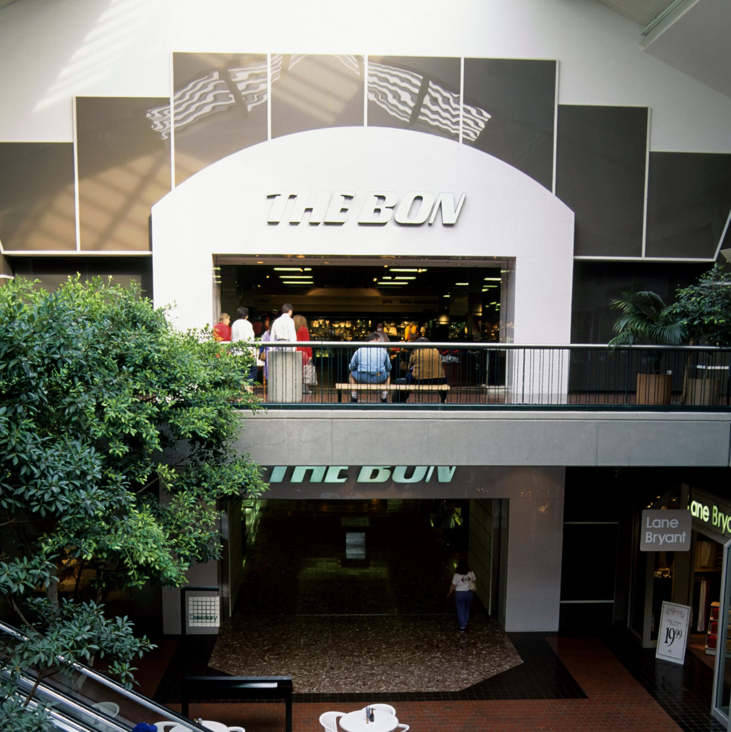 USA, Washington,bellevue, Bellevue Square Shopping Mall,... usa, washington,bellevue, bellevue square shopping mall,