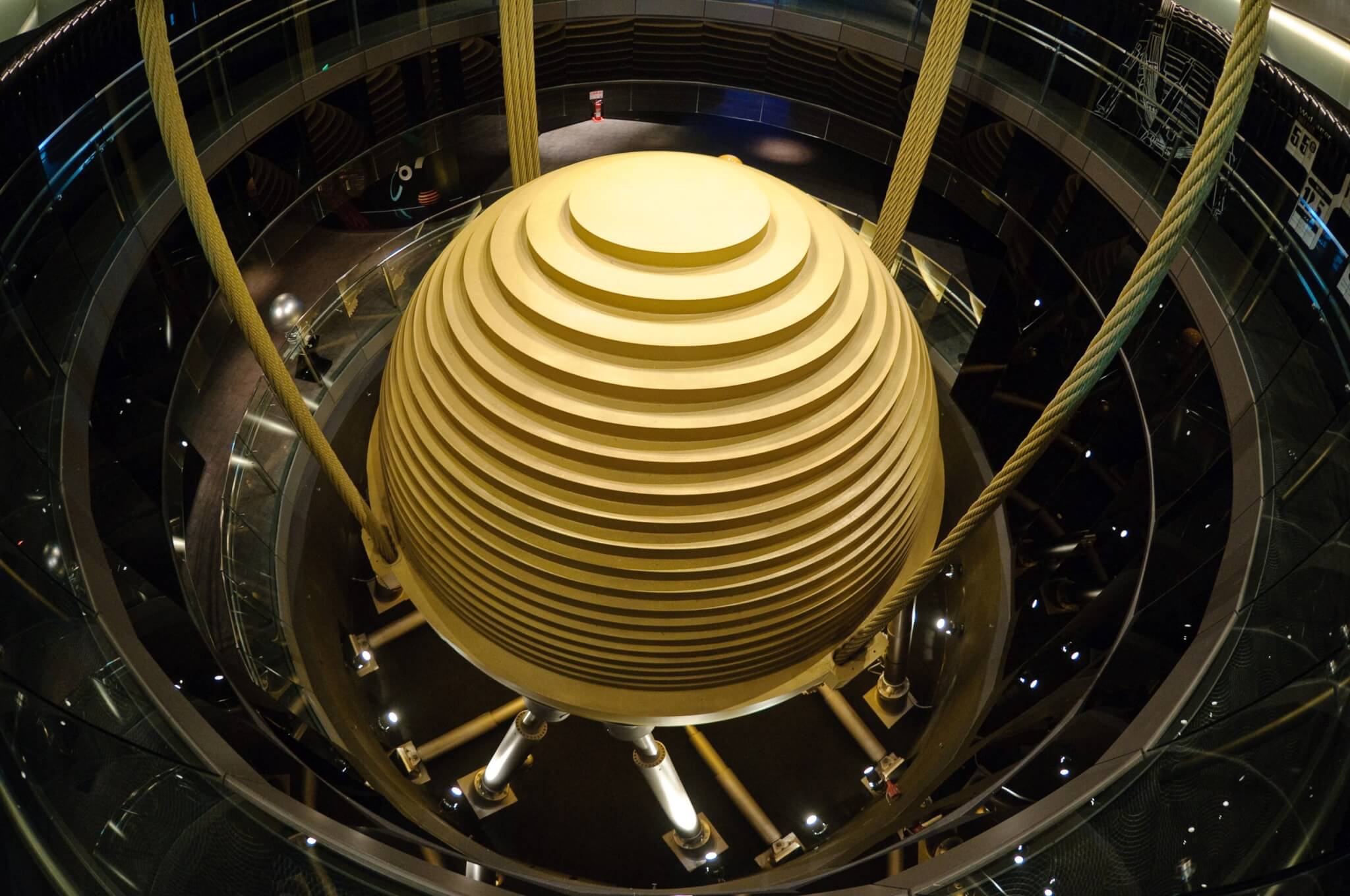 Tuned Mass Damper inside Taipei 101