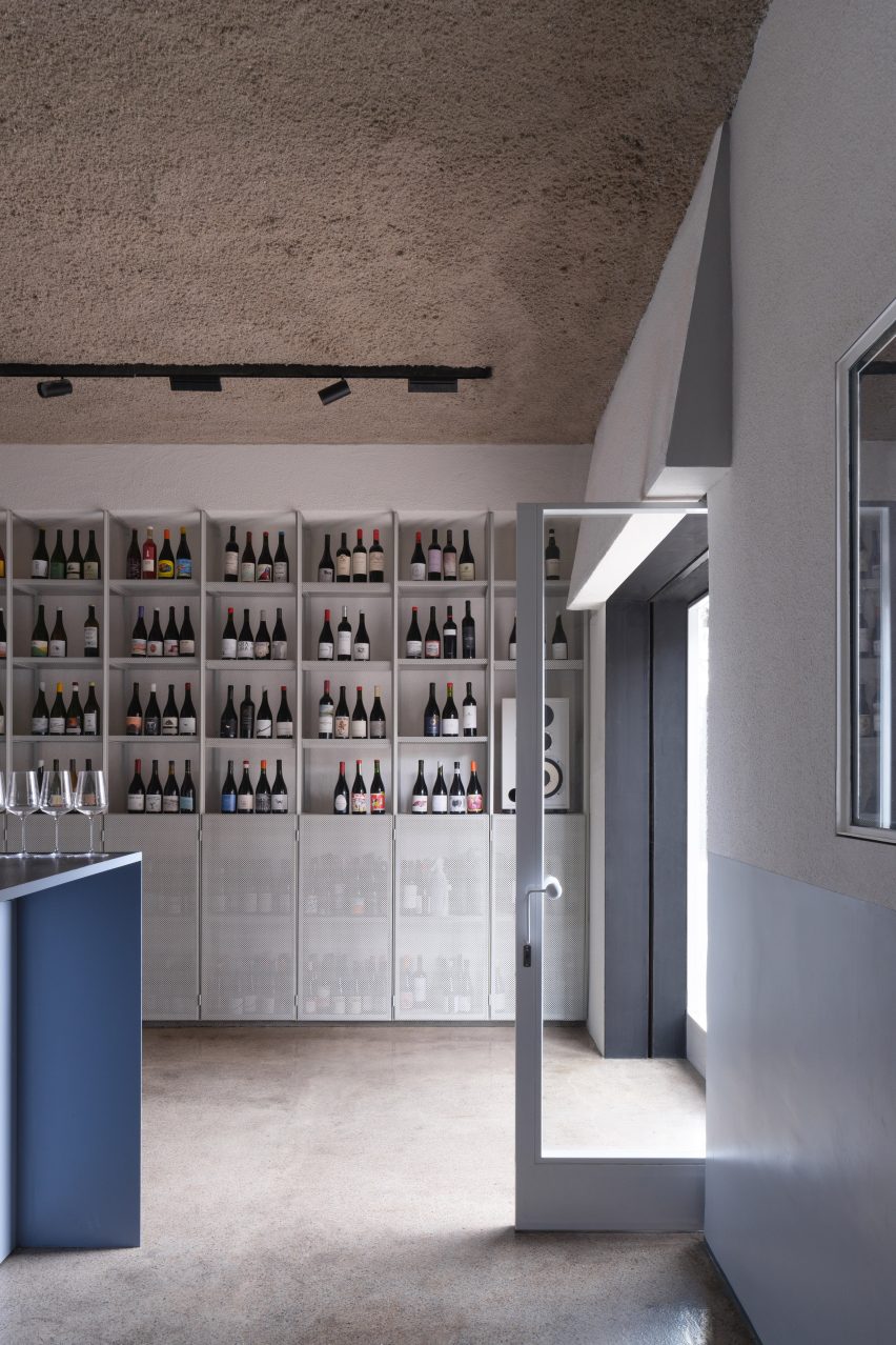 Enofilo by Juan Campanini – Josefina Sposito