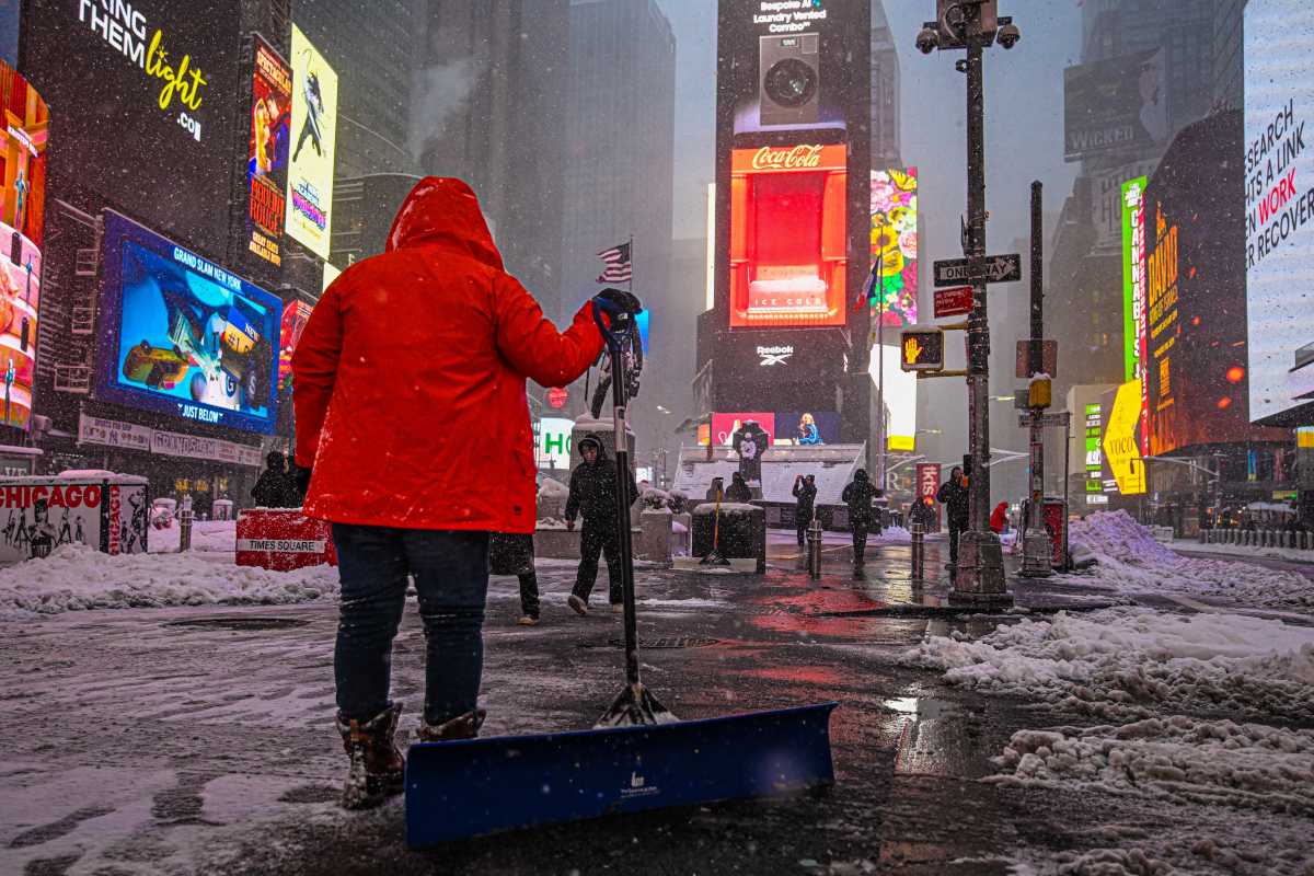 NYC BLIZZARD: See how New Yorkers managed the big snowstorm, then reveled in it 5