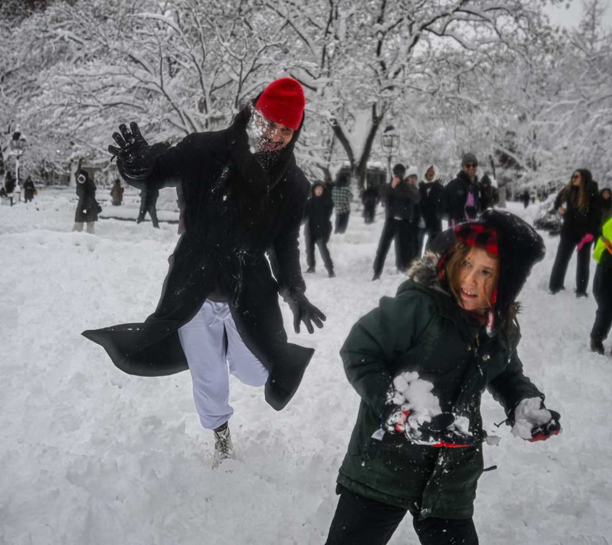 NYC BLIZZARD: See how New Yorkers managed the big snowstorm, then reveled in it 24