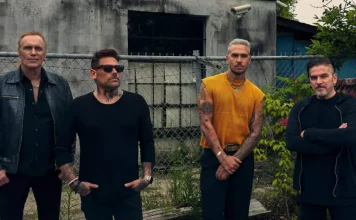 Billy Sheehan Discusses New Band, New Music and The Jimi Hendrix Experience