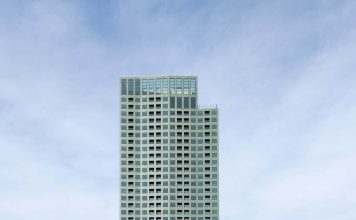 An EDGE-certified tower from adamo-faiden bridges new and old in Buenos Aires