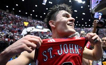 Dylan Darling sends St. John’s to Sweet 16 with buzzer-beater to down Kansas